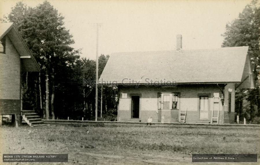 Postcard: Railroad Station, Dunstable, Massachusetts